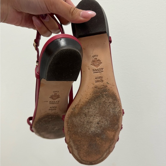 vintage Bally red gladiator sandals - Picture 5 of 7